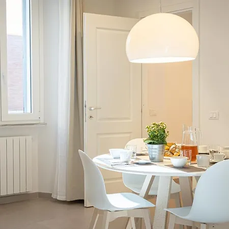 Colosseum Holidays - San Giovanni In Laterano Apartment *