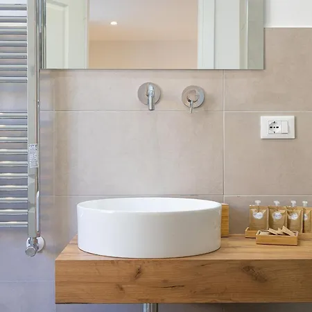 Colosseum Holidays - San Giovanni In Laterano Apartment *