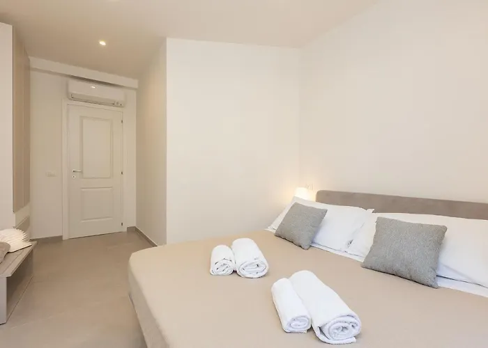 Colosseum Holidays - San Giovanni In Laterano *